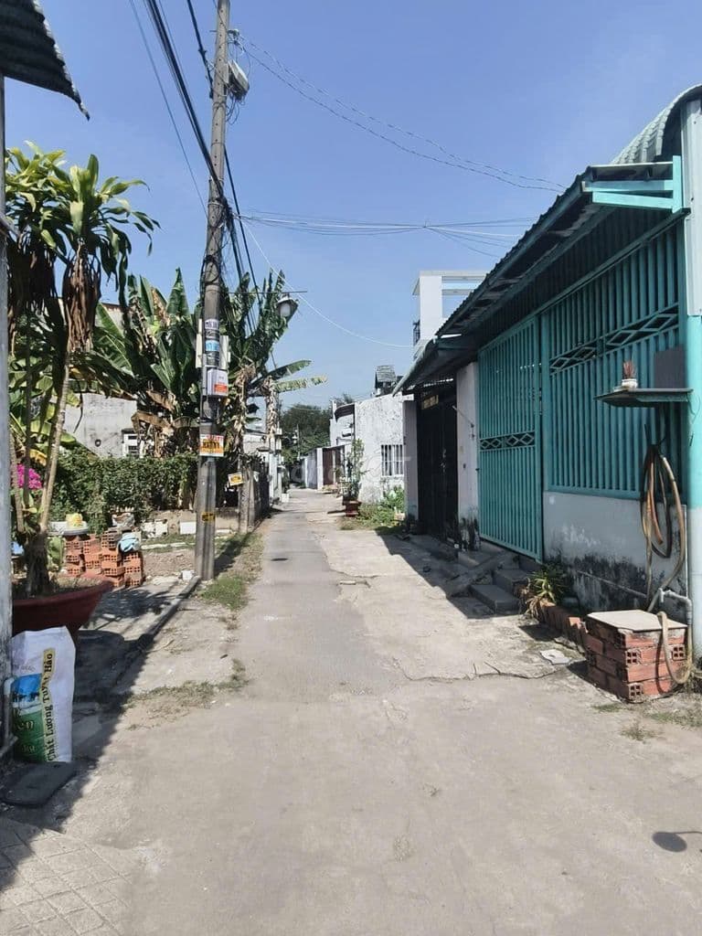 Bán đất 5*15m sổ hồng. Hẻm xe hơi. Tân Hiệp. Hóc môn cũ