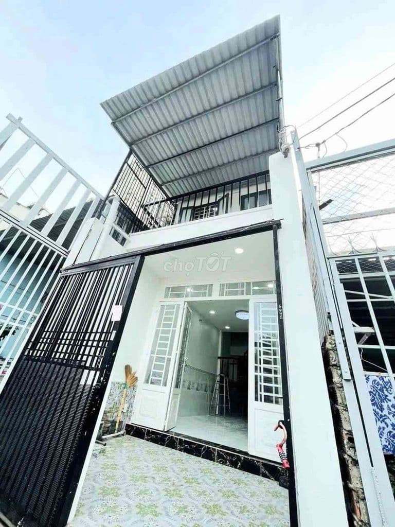🍀NHÀ ĐẸP GIÁ RẺ DT KHỦNG...SỔ HỒNG VUÔNG VỨC, 2 TỶ HƠN