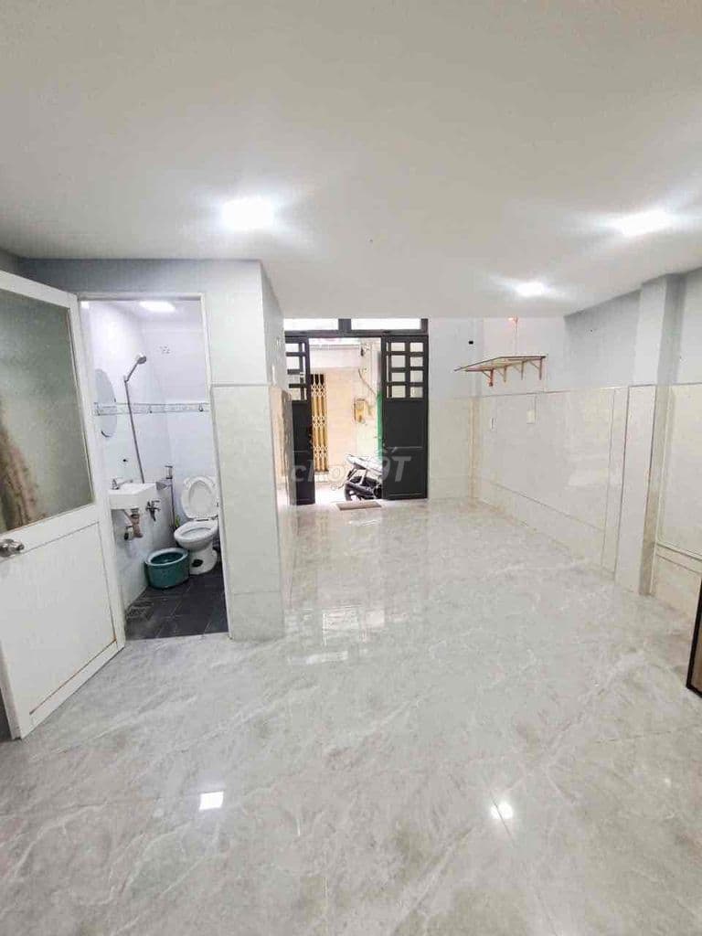 NHÀ HẺM RỘNG GIÁ RẺ - giáp Tân Phú - Ảnh 2