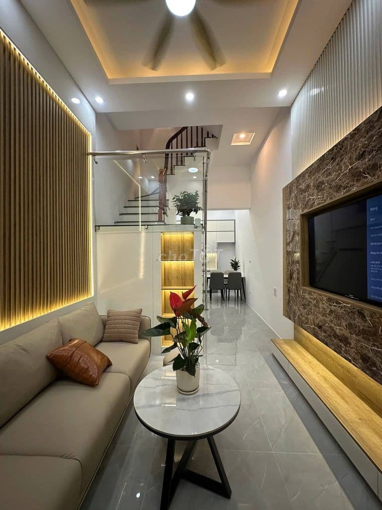 Siêu phẩm Tam Trinh, ngõ nông, nhà thoáng, dân xây chắc chắn