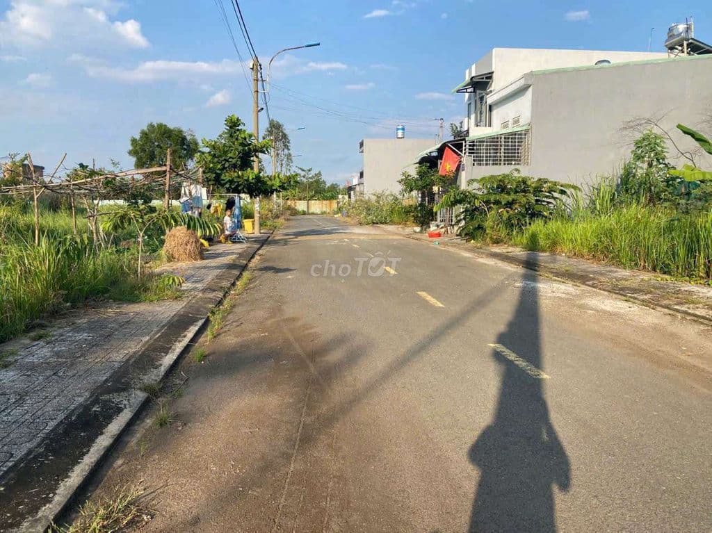 Hàng Ngộp. Siêu Rẻ. HXH Đường Số 8. Long Phước. Quận 9. - Ảnh 2