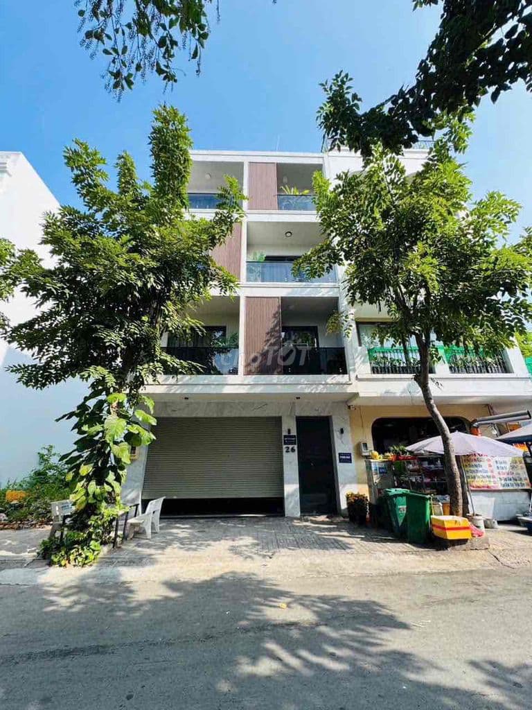 NHÀ HIỆN ĐANG CÓ DÒNG TIỀN THU NHẬP HƠN 1 TỶ - GẦN PHÚ MỸ HƯNG, METRO