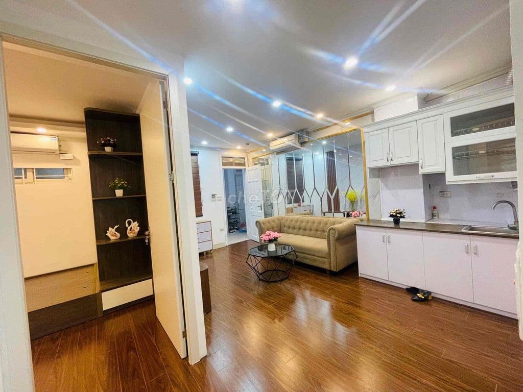 Bán CCMN Mặt Phố Thượng Đình, dd Royal City, Xe buyt đỗ 3 Thang Máy - Ảnh 2