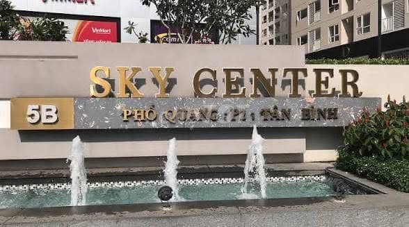 Cần bán căn hộ 2pn 2wc 74m2 Sky Center