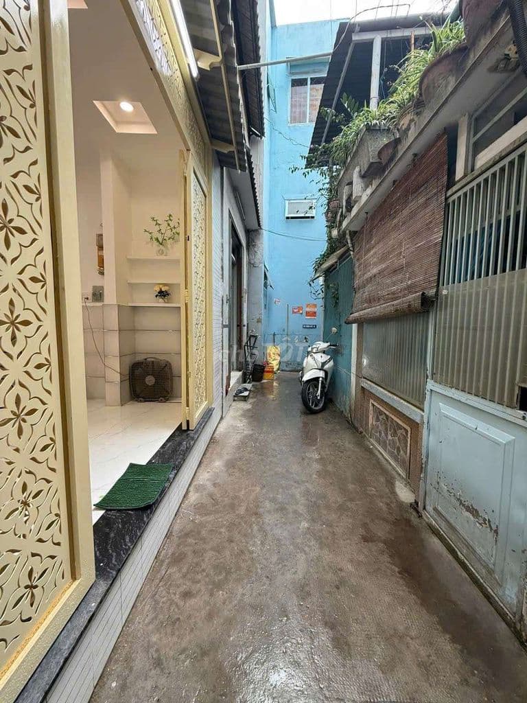 🏡 Bán nhà đẹp mới hẻm 337 đường Ba Đình P8 Q8