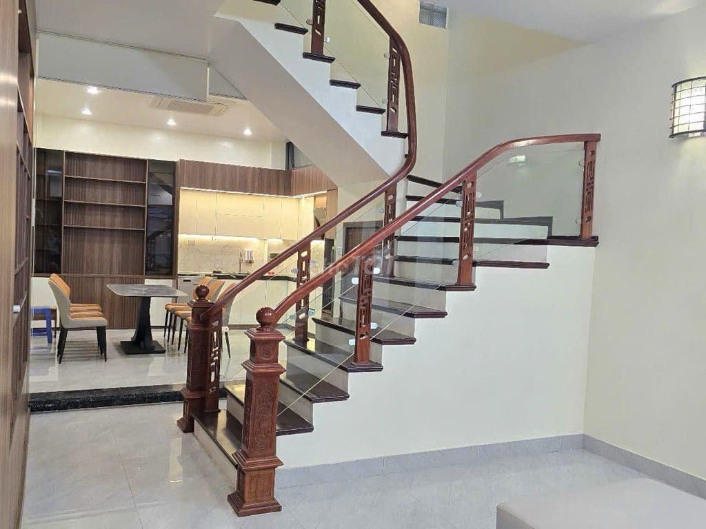 Bán nhà Cổ Nhuế, Bắc Từ Liêm, Nội thất đẹp, ô tô gần, 35m2 - 6,8 tỷ - Ảnh 3