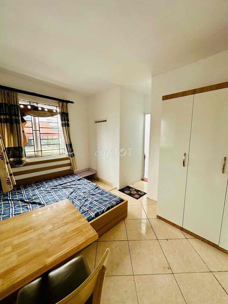 Có 102! Quan Nhân, 30m ra phố, ngõ ba gác, nhà dân 6T. 35m Chỉ 7,7 tỷ - Ảnh 2