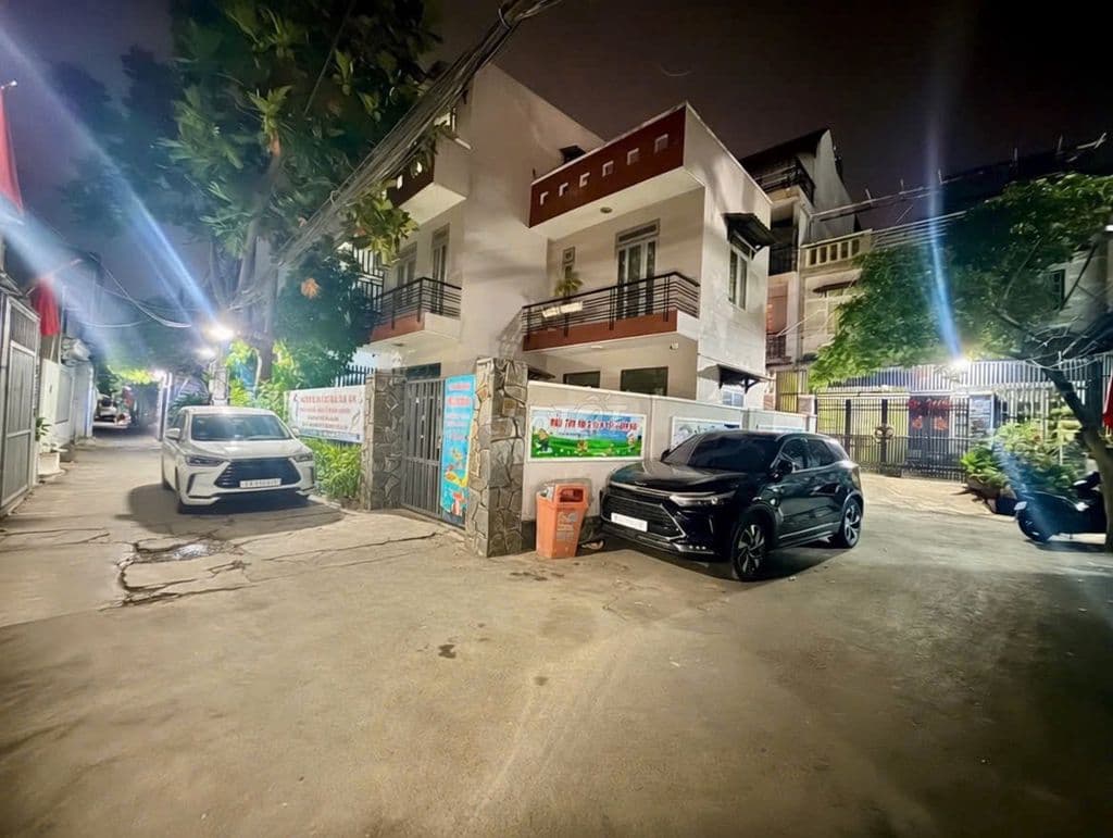 5ty850 90m định cư chia tay siêu phẩm hồ bán phấn