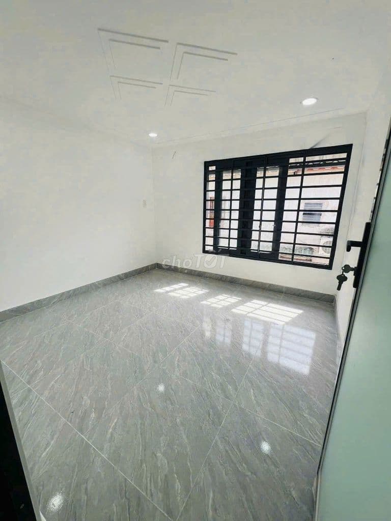Nhà ngay BV Q12 đường Dương Thị Mười hẻm 1 xẹt 1T1L giá 1ty160 TL - Ảnh 2