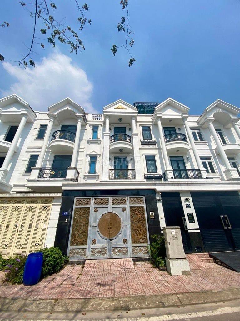 NHÀ 3 TẦNG KDC CENTANA TRƯỜNG LƯU - 9,1 TỶ/100M2