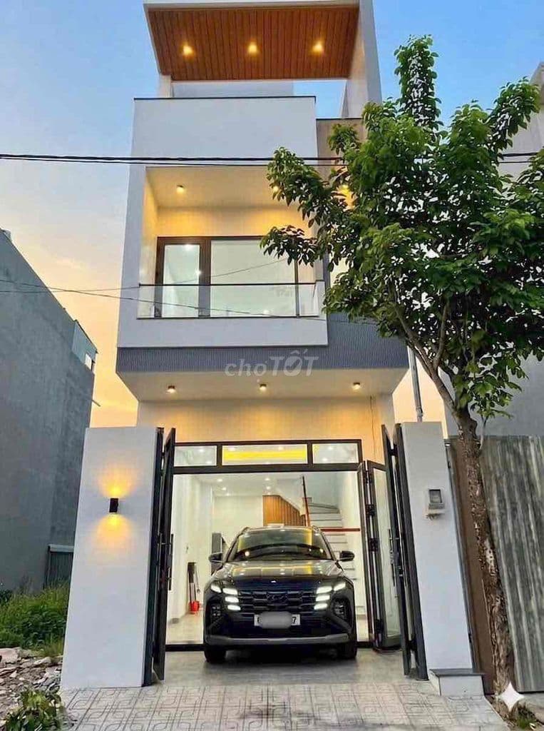 Hạ 100triệu Bán Gấp Siêu Phẩm 1trệt 2lầu láng giềng Vinhomes Q9