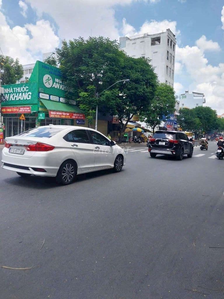 BÁN NHÀ TRUNG TÂM. Q.6. ĐƯỜNG NGUYỄN VĂN LUÔNG. PHƯỜNG BÌNH PHÚ