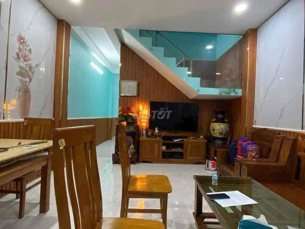 Hẻm rộng 3m gần Phú Mỹ Hưng quận 7 DT:4x16 2Tầng 3pn khu cao an ninh. - Ảnh 2