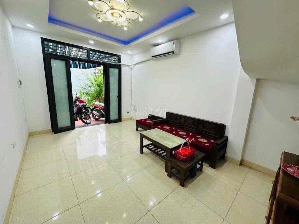 LÔ GÓC - NHIỀU PHÒNG NGỦ - THÔNG 2 MẶT NGÕ