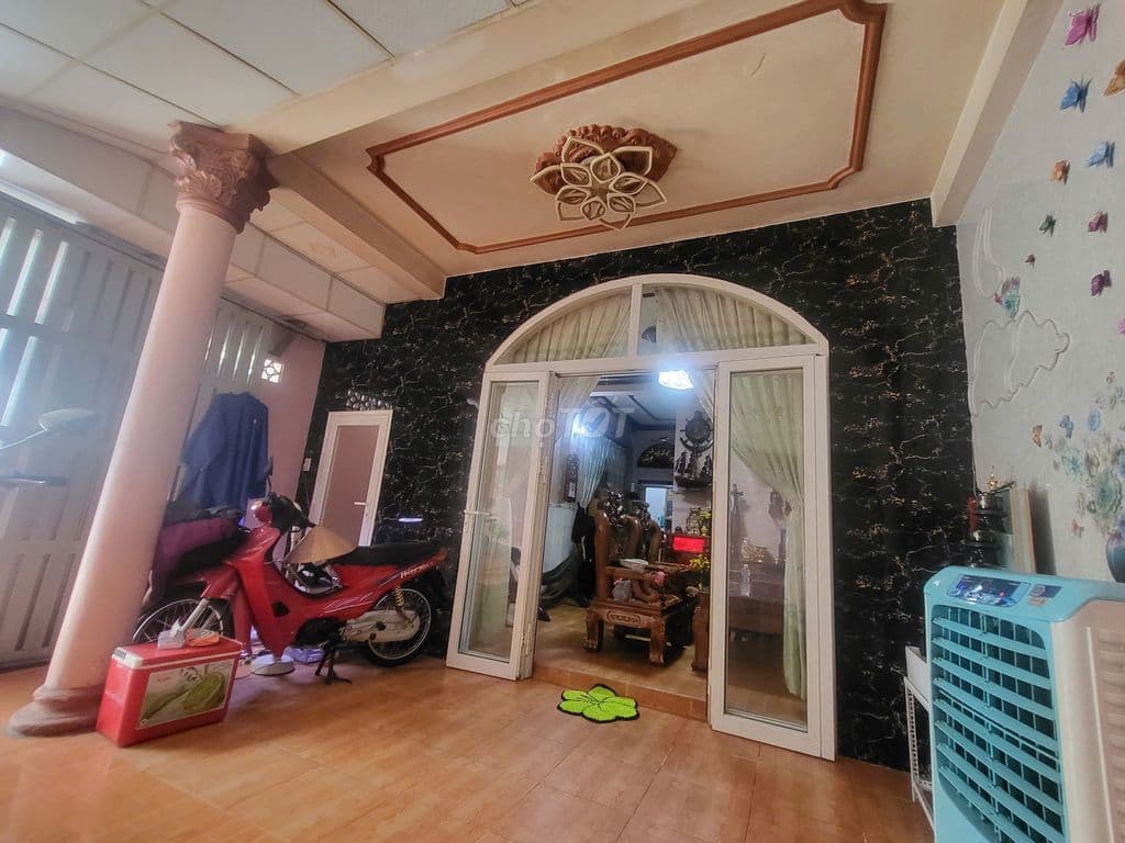 Nhà 2 tầng đúc thật, 71m2x2, full thổ,3PN, Đường 13,Linh Xuân,Thủ Đức