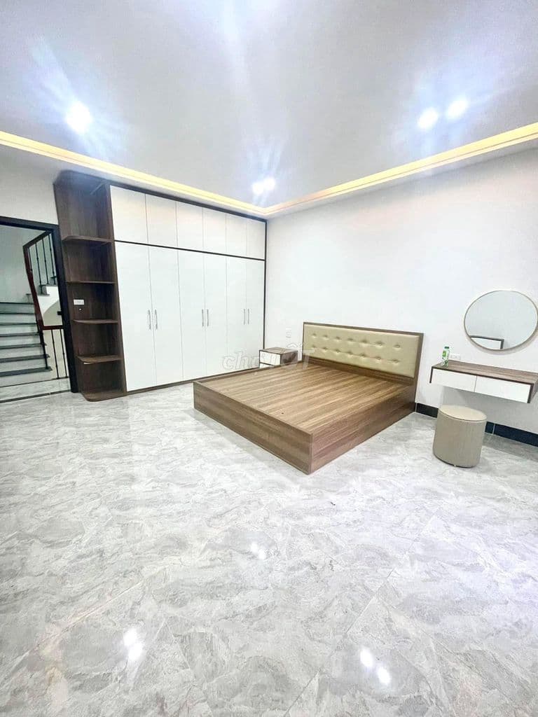 NHÀ PHỐ TRẠM NGAY CẠNH AEON MALL 40M 5 TẦNG GIÁ HƠN 7 TỶ - Ảnh 2