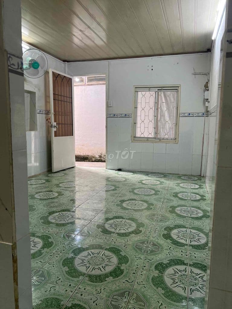 Nhà bán giá tốt - Ảnh 3