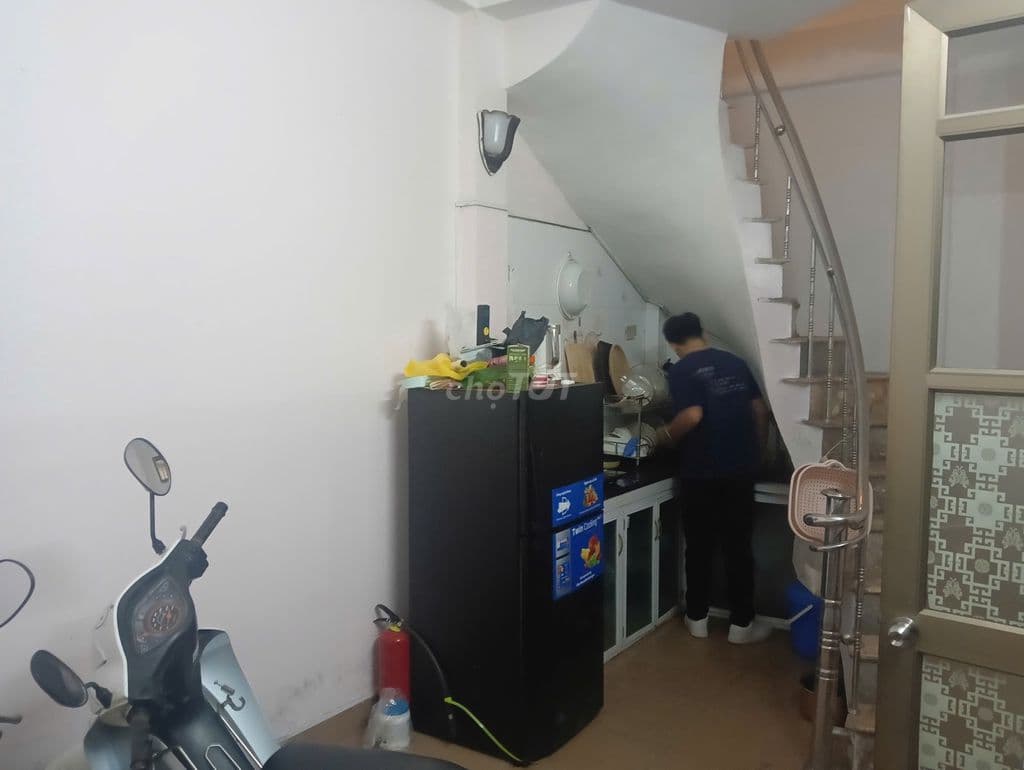 Chính chủ bán nhà 5 tầng lô góc phố Bạch Mai, Hai Bà Trưng chỉ 4,5 tỷ - Ảnh 2