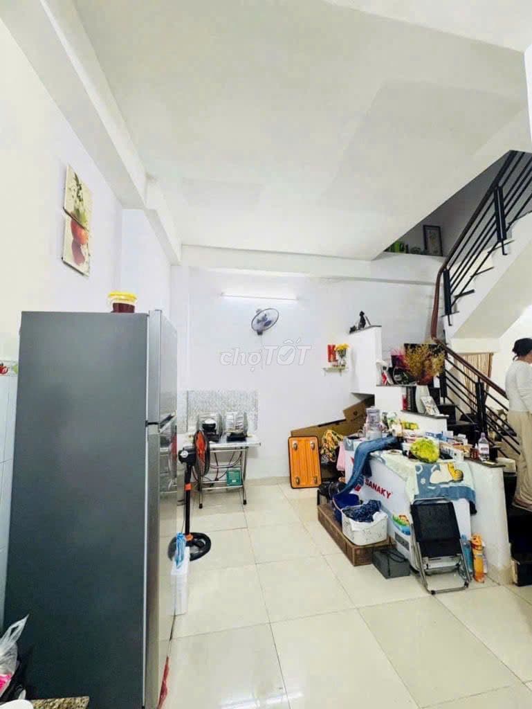 Gấp bán "7 tỷ giảm về 6.3 Tỷ" - Bán gấp nhà 2 tầng 50m2 - Hẻm xe hơi