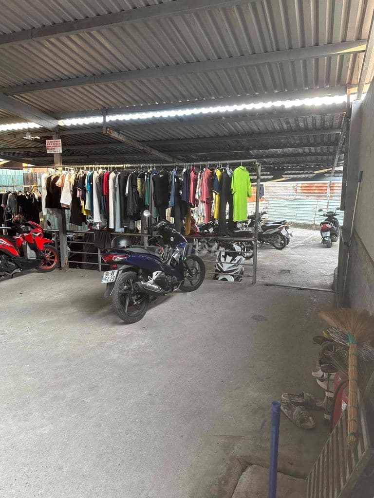 chính chủ cần bán căn nhà diện tích đất 250m2 xây dựng 160m2 1t 3L - Ảnh 3