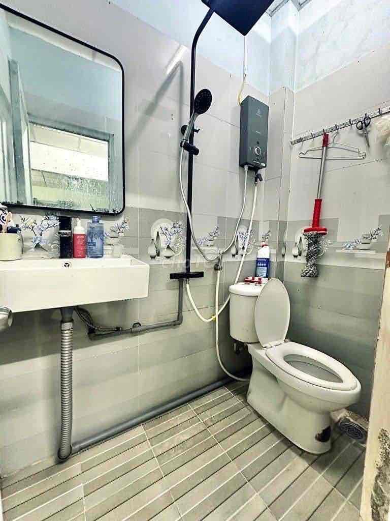 GẤP BÁN- 50M2 4X12 - 2PN - LÊ VĂN KHƯƠNG- Q12- NHỈNH 2 TỶ - Ảnh 2