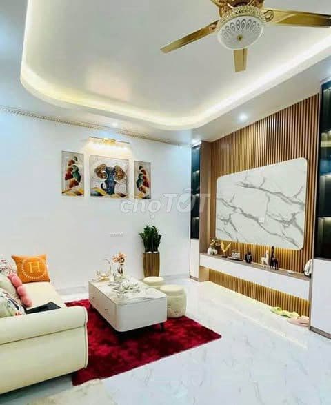 bán nhà 5 tầng Đội Cấn đẹp sổ đỏ chỉ 6 tỷ - Ảnh 2