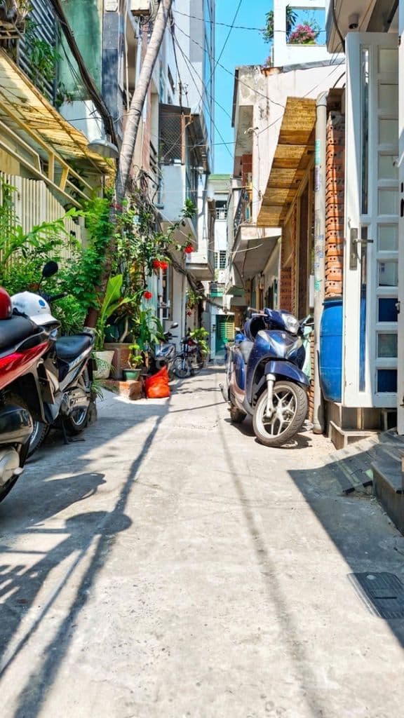 NGỘP BANK BÁN GẤP CHDV Q1 - THU NHẬP 420TR - 6 TẦNG 230M2 SD - Ảnh 2