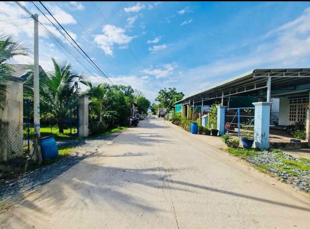 Đất sát Vin giá chỉ 1,3 Tỷ, DT 140m2 ngang 6, Đ.Lê Minh Nhựt, SHR - Ảnh 3
