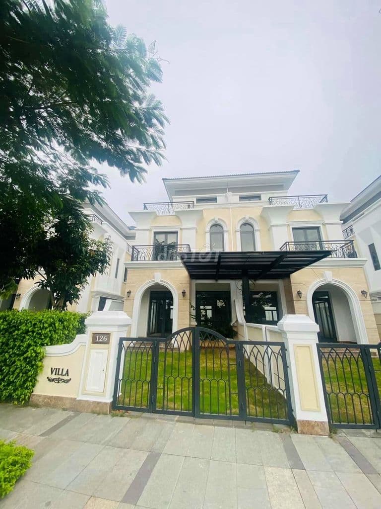 Chính chủ bán nhà phố Verosa Khang Điền nhà thô 85m2
