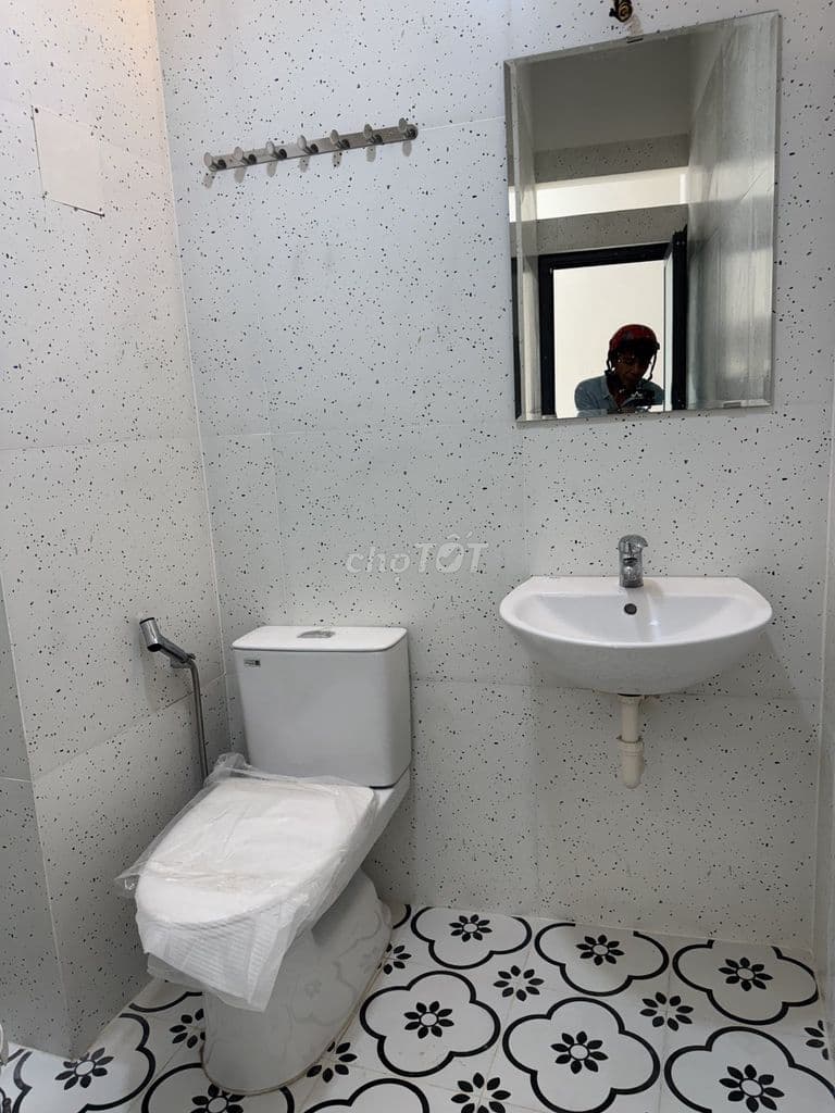 NHÀ MỚI 100% HẺM XE HƠI TỚI NHÀ LẠC LONG QUÂN P10 TB - Ảnh 3