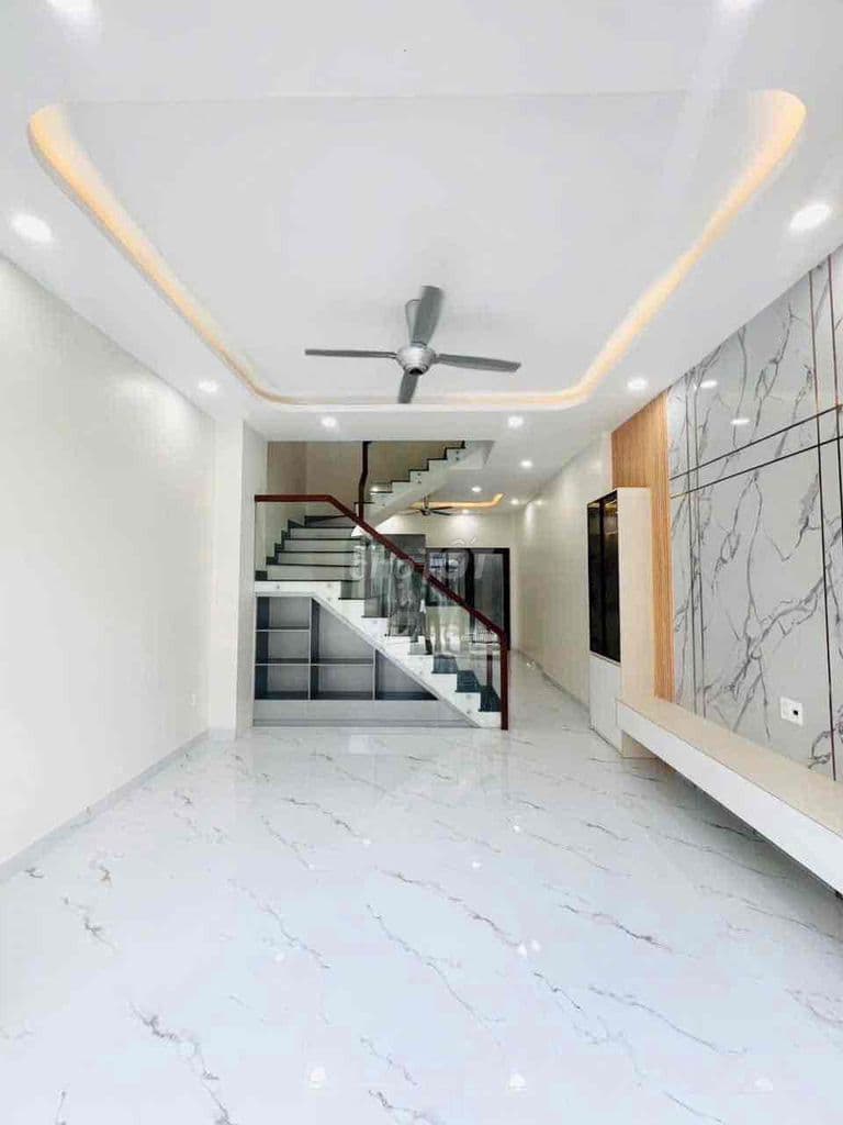 BÁN TRONG TUẦN GIẢM 450tr NHÀ 3 TẦNG GẦN VINHOMES MỚI KENG - Ảnh 2