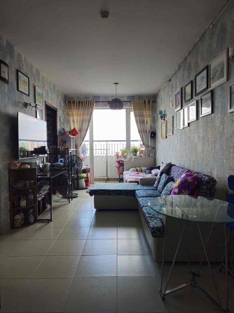 Cần bán gấp căn hộ Quang Thái, 63m2 2PN-2WC, view Q1, có Sổ Hồng