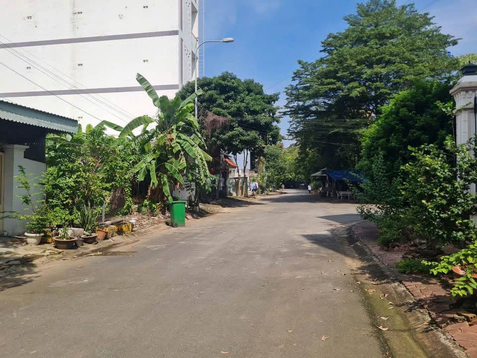 Bán đất 130m2 Kiến Á đối diện Global City, Liên Phường, Đỗ Xuân Hợp