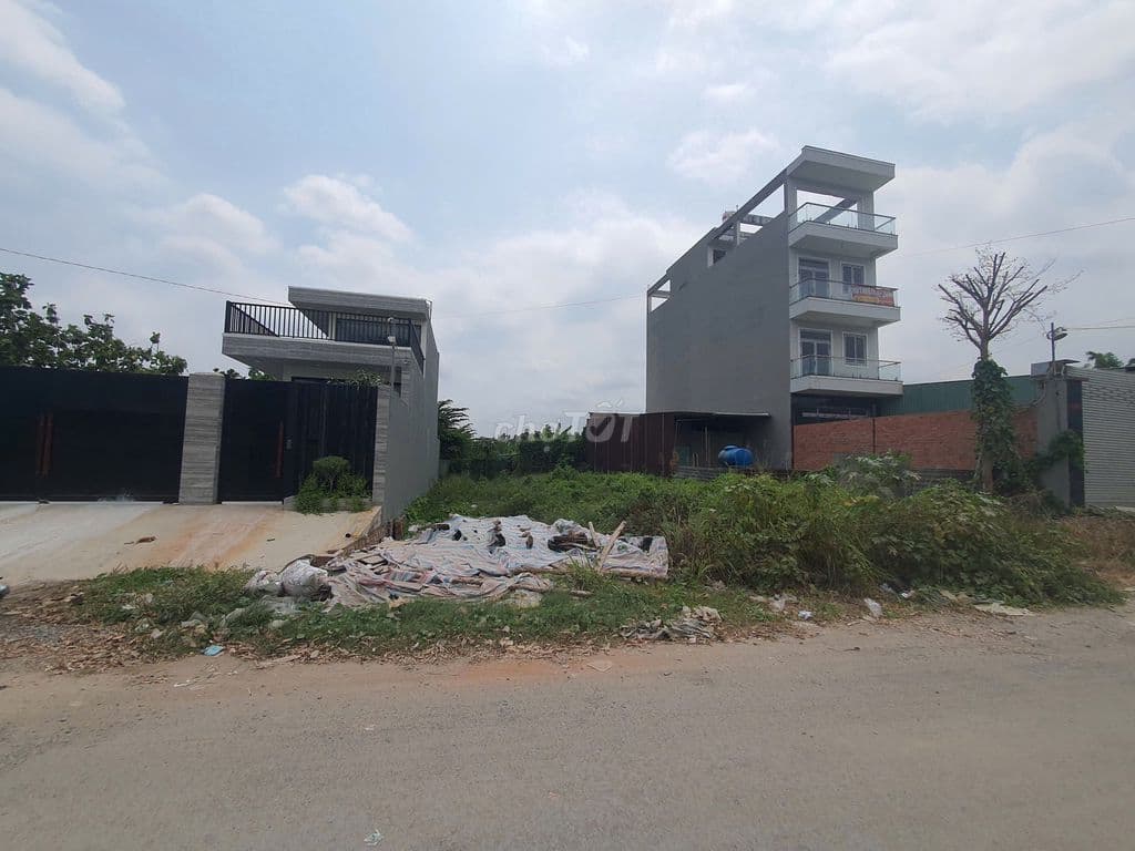 Bán lô đất đẹp Quận 12 nhìn ra sông Sài Gòn - Ảnh 2