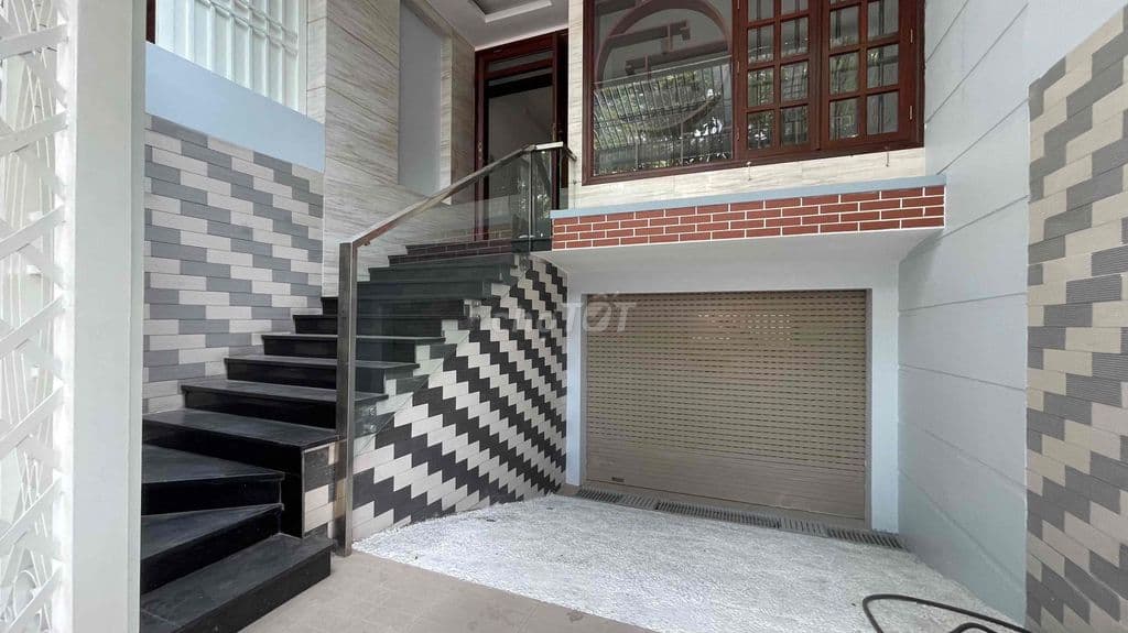 KHU ĐẸP CĂN NHÀ DỰ ÁN NGAY SIÊU THỊ 5x18 có hầm - Ảnh 2