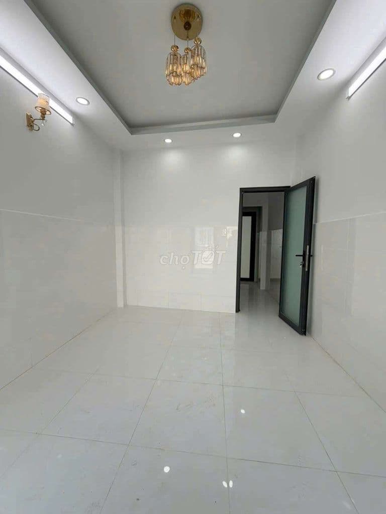 Hoa hồng 2% . Nhà chính chủ. Cách Mt 50m - Ảnh 3