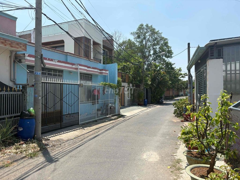 Nhà mặt tiền P. T Trích 7x10m SH thổ cư kdc