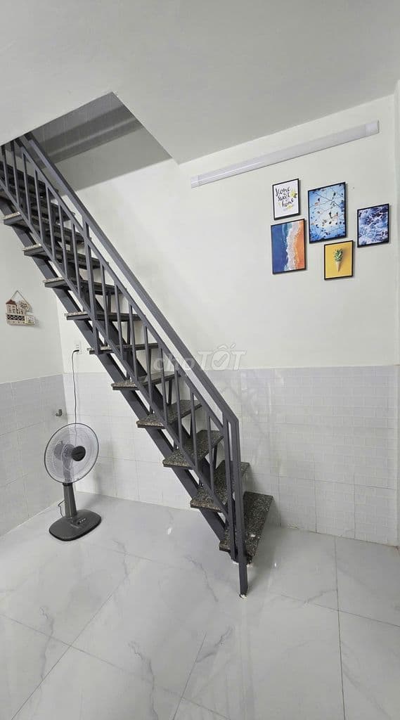 Nhà đường Kênh Tân Hóa 1 trệt, lửng lầu ngay Trường ĐH Văn Hiến - Ảnh 3