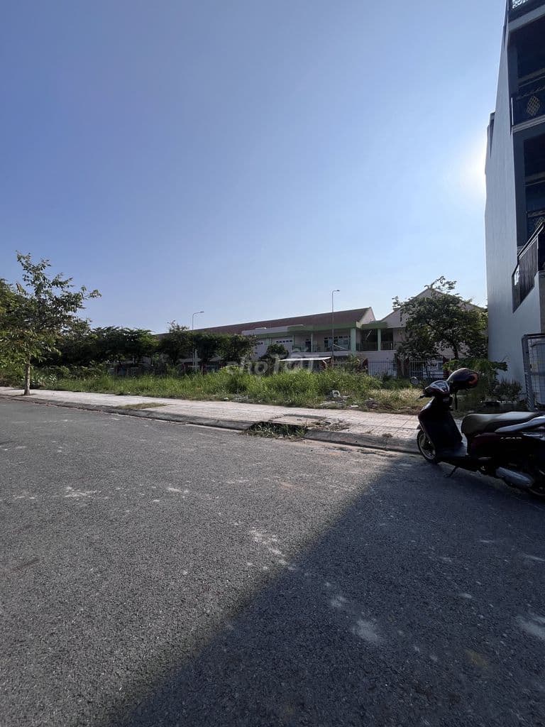 Đất 100m2 TĐC Phước Thiện - Vinhomes Grand Park giá 5,6 tỷ chốt..!!