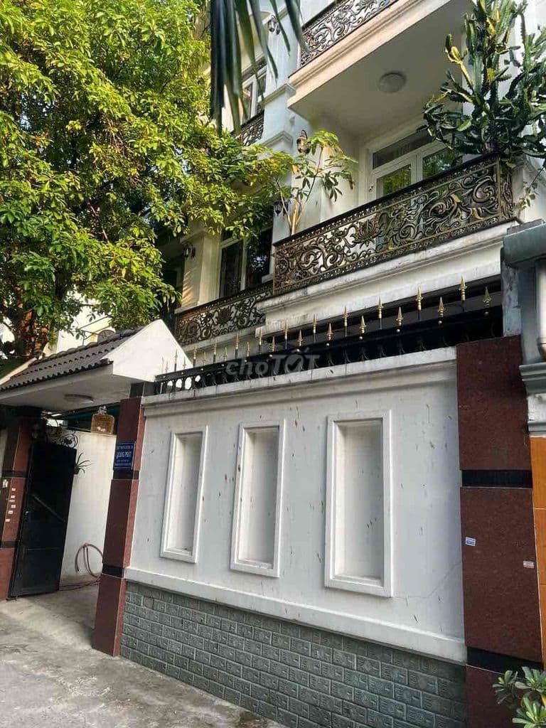 Tôi bán căn biệt thự đang ở hiện tại - Ảnh 2