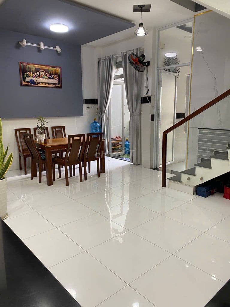 Bán Biệt Thự Gò Vấp Rất Đẹp - Ảnh 2