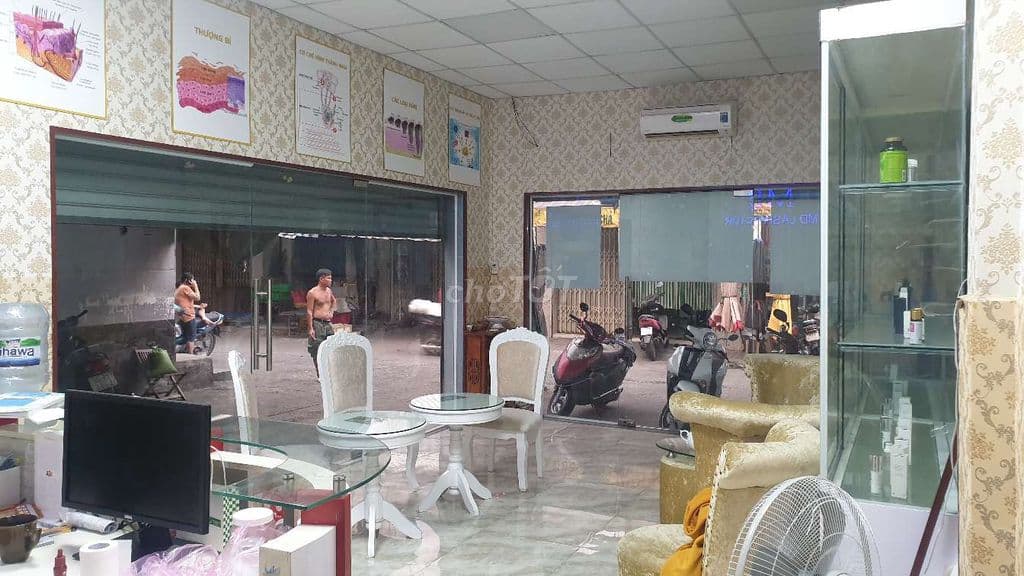 Nhà góc chợ 2MT 264/5 Nguyễn Sơn, Tân Phú, 3 tầng, hướng Đông, 9.8 tỷ - Ảnh 2