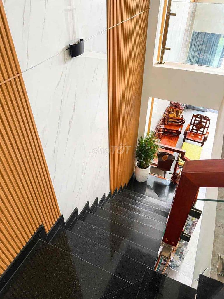 GIÁ TỐT! NHÀ 2 MẶT HẺM THOÁNG – DỌN VÀO Ở NGAY - Ảnh 2