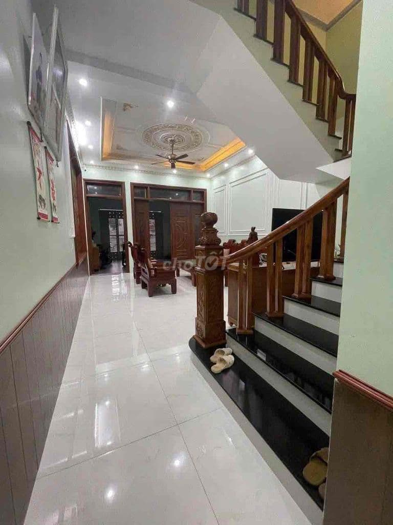 Bán nhà 4 lầu khu dân cư Cao Lỗ gần Parcmall Quận 8