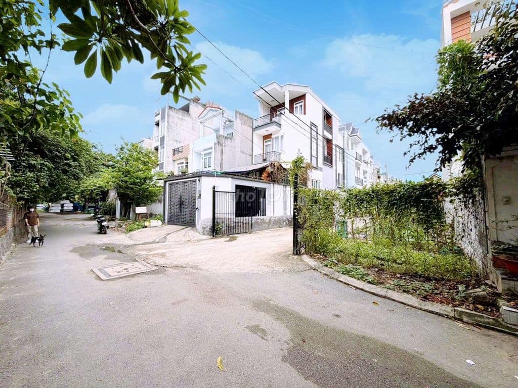 LÔ GÓC HẺM XE TẢI CẠNH VẠN PHÚC CITY - Ảnh 3