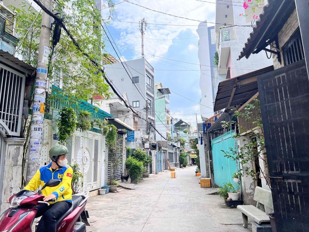 Nhà Hẻm 7m-Nguyễn Văn Quá q12-Gần Chợ Cầu-60m2-3 Phòng ngủ-Nhỉnh 4 tỷ - Ảnh 2