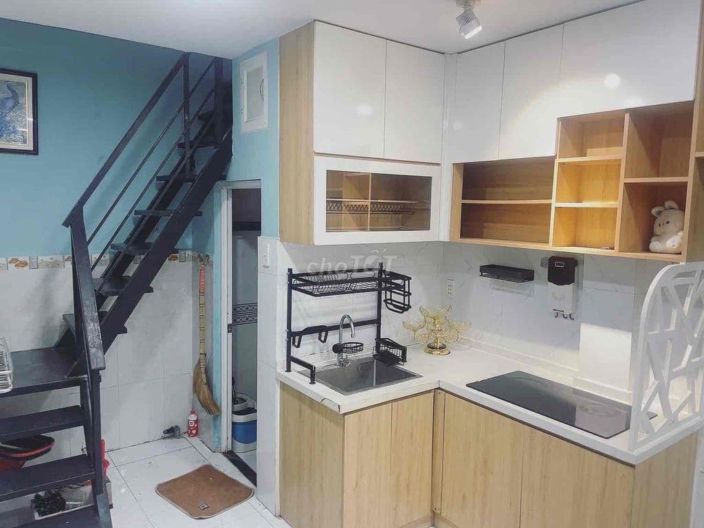 Hẻm 5m - Lạc Long Quân - 2PN Full Nội Thất - SHR Chỉ 2 Tỷ xíu - Ảnh 2