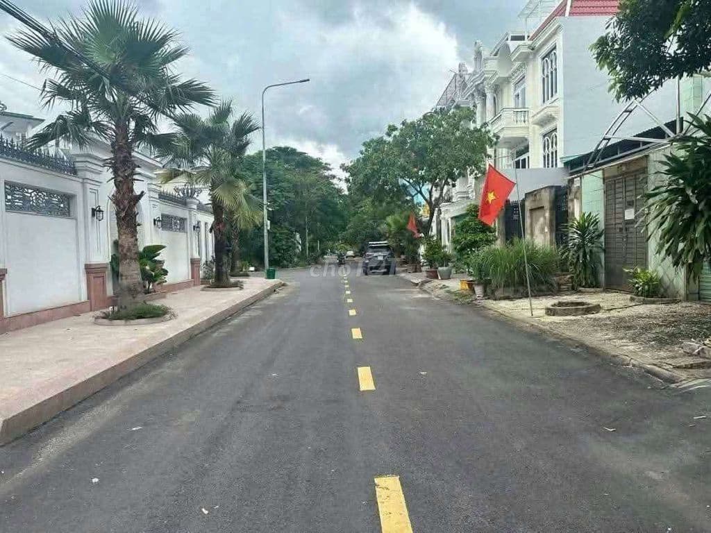 Lô đất đẹp 10m x 18m. 180m2. Khu Biệt Thự Phú Nhuận 1/ Lê Thị Riêng - Ảnh 3