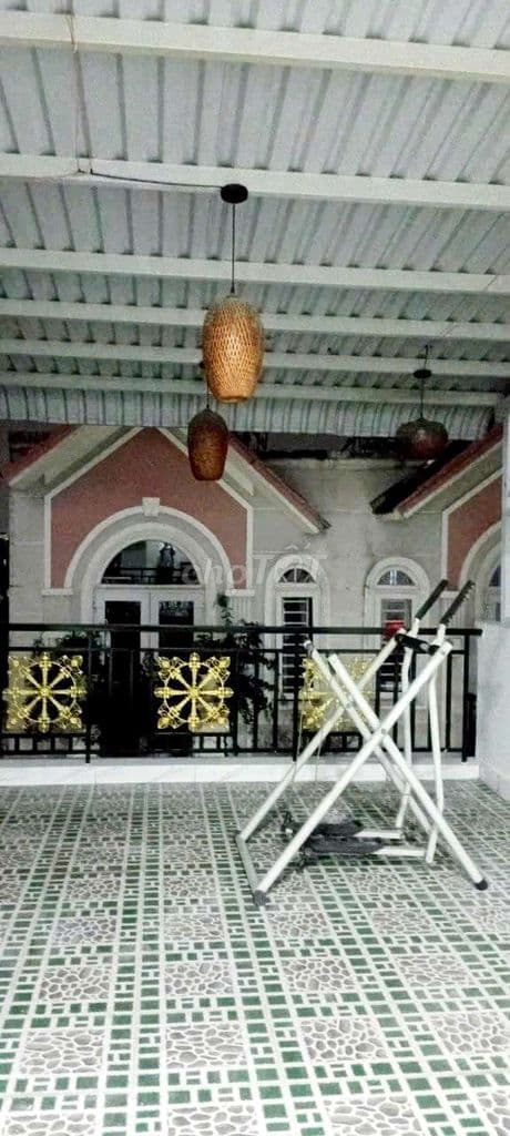 Bán nhà hẻm 6m, 4x12m 1 trệt 2 lầu 1 sân thượng trước sau, chính chủ