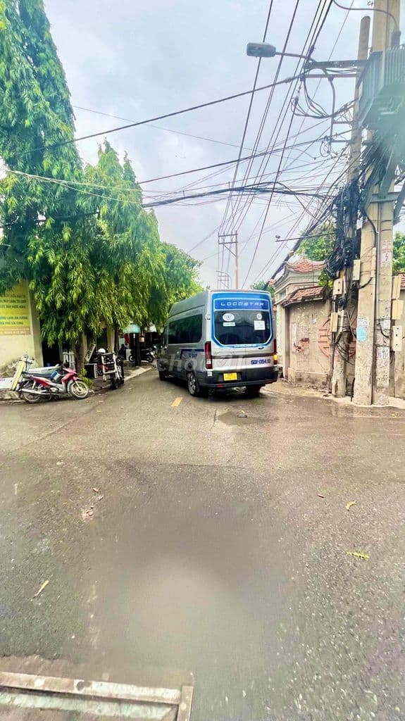 đất ngộp bán xả lổ - cách ngã 4 ga 500m- p. An Phú Đông